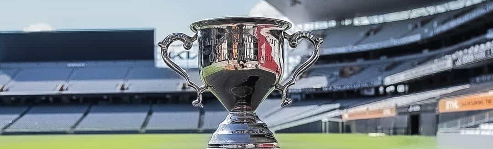 U21
